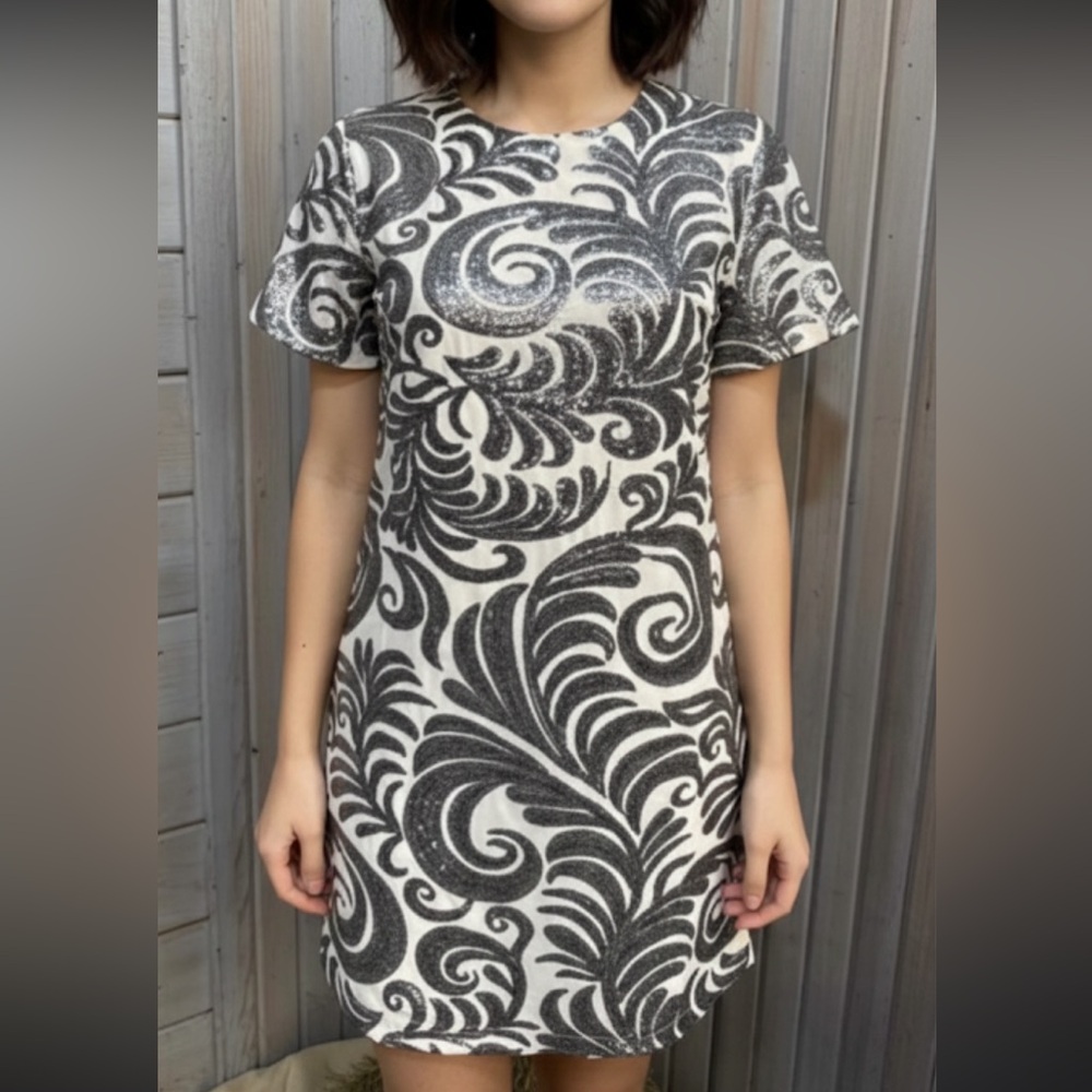 Forever 21 Dress sequence evening dress M